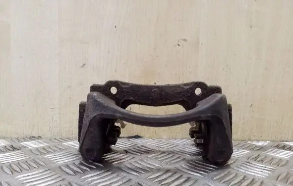 Toyota Verso Brake caliper pad carrier rear 