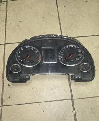 Speedometer (instrument cluster)