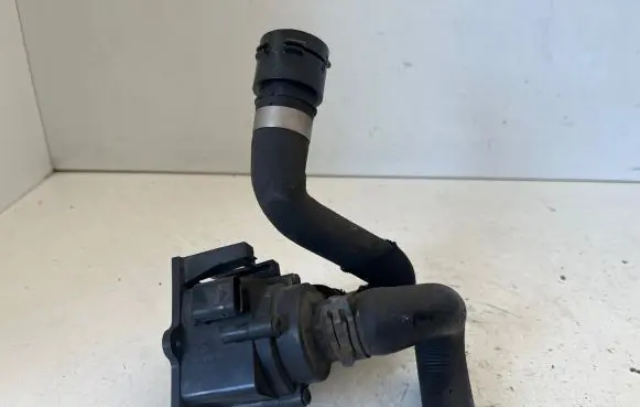 Audi A4 S4 B8 8K Electric auxiliary coolant/water pump 8K0965561A 701713160 3311641