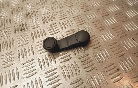 Audi A4 S4 B7 8E 8H Front door window winding handle 8Z0837581B