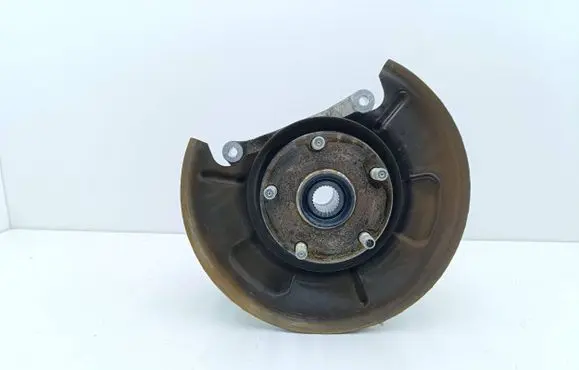 Subaru Legacy VII Rear wheel hub 28411AN00A