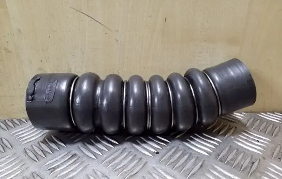 Opel Antara Intercooler hose/pipe