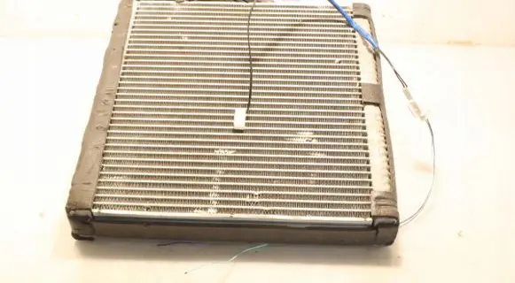 Mazda 3 Air conditioning (A/C) radiator (interior) 