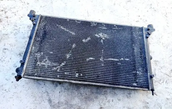 Volkswagen Sharan Coolant radiator 7M3121253B