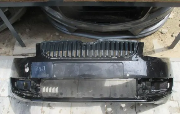 Skoda Octavia Mk3 (5E) Front bumper