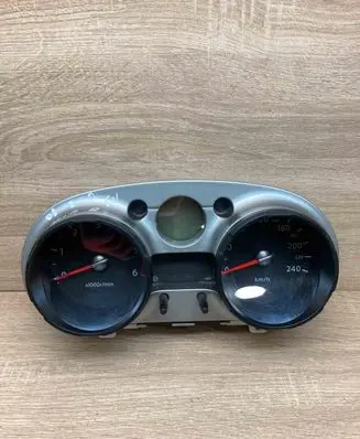 Nissan Qashqai Speedometer (instrument cluster) JD09B 1735A0G