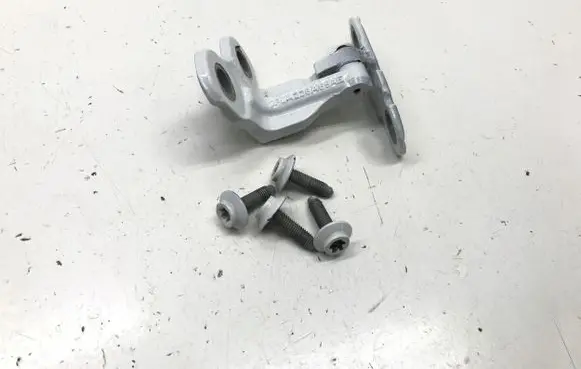 Jaguar I-Pace Rear door lower hinge CPLA228A65AE