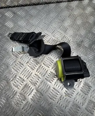 Ford Galaxy Rear seatbelt 1015747