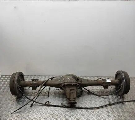 Mitsubishi L200 Rear axle beam SH284X 3711A351