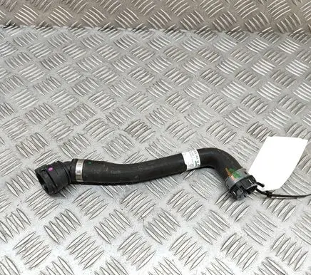 Mercedes-Benz GLE W167 Engine coolant pipe/hose A1675011604