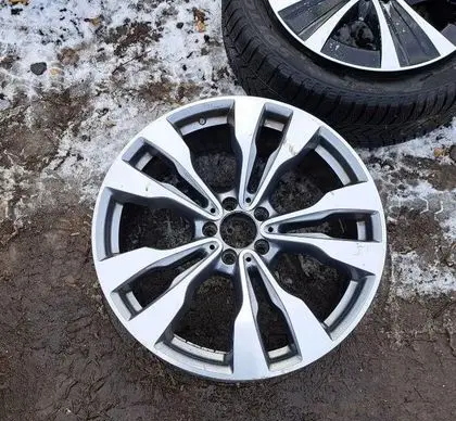 Mercedes-Benz GLE (W166 - C292) R20 alloy rim A2924010900
