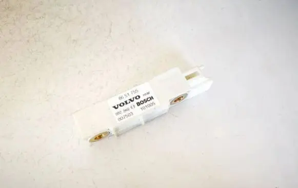 Volvo XC90 Airbag deployment crash/impact sensor 8651755