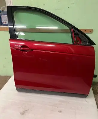 Land Rover Discovery Sport Front door