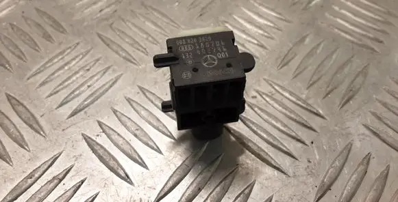Mercedes-Benz R W251 Airbag deployment crash/impact sensor 0038202926