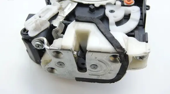 Audi A6 S6 C7 4G Rear door lock NER
