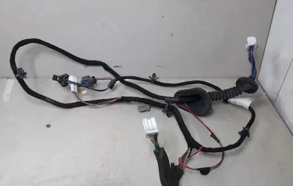 Opel Frontera B Rear door wiring loom 97200831
