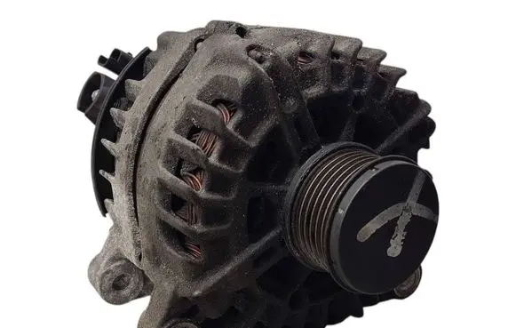 Peugeot Expert Generator/alternator 9678048880 2621087A TG15S205