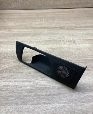 Toyota Avensis T250 Rear door interior handle 6761705030 RIGHTSIDE