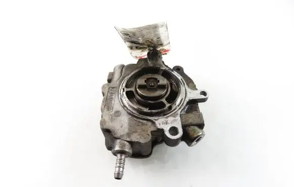 Volkswagen Touareg I Vacuum pump 07Z127025D