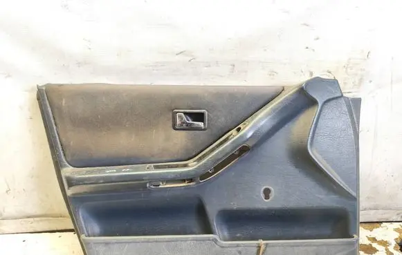 Front door card panel trim