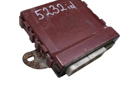 Lexus GS 300 350 430 450H Door control unit/module 8922230120 1233006490