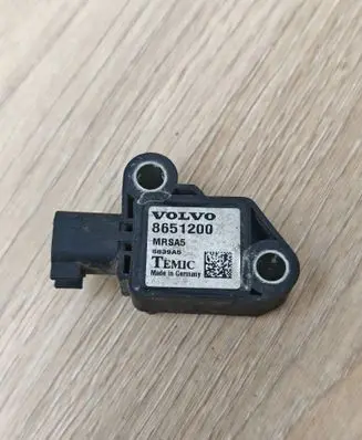 Volvo V70 Airbag deployment crash/impact sensor 8651200