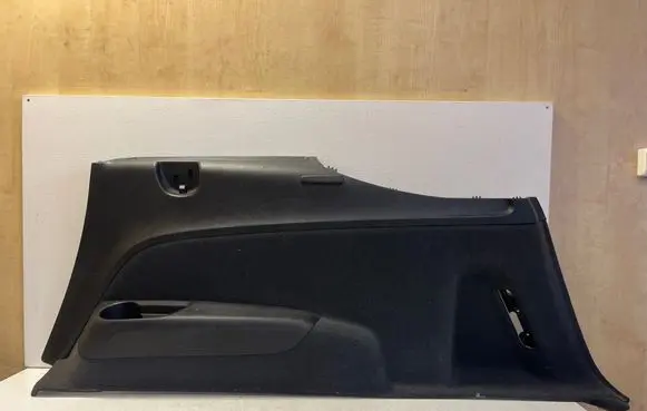 Audi Q7 4M Trunk/boot lower side trim panel 4M0863880E