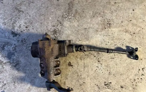 Nissan Navara D22 Steering rack T05A75