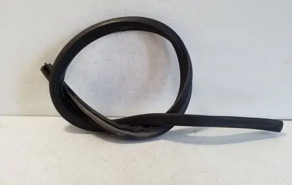 Skoda Superb B6 (3T) Engine compartment rubber 3T0823723C