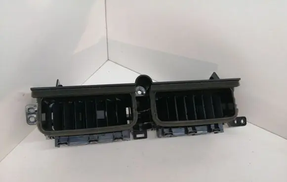 Toyota Prius (XW30) Other air conditioning (A/C) parts 5567047070 5568747030