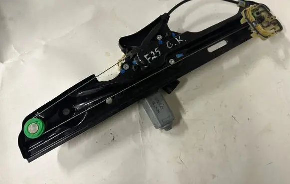 BMW X3 F25 Rear door window regulator with motor 7322747