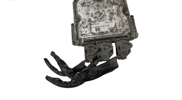 Suzuki Grand Vitara II Engine control unit/module 9640938180 0281011536 Z4027491