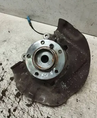 BMW 5 E60 E61 Front wheel hub spindle knuckle