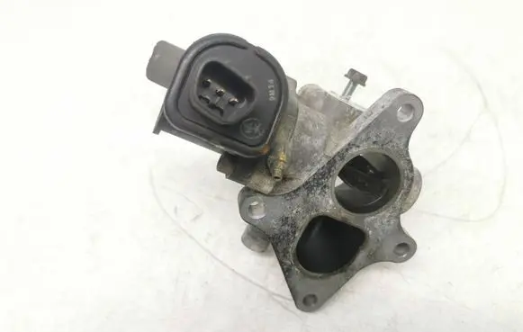 Honda CR-V EGR valve 0120101040