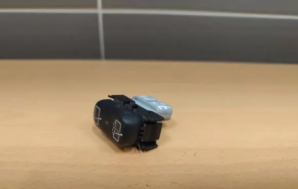 Mercedes-Benz ML W163 Wiper switch 1638203410