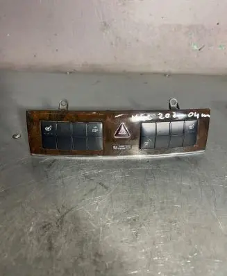 Multifunctional control switch/knob