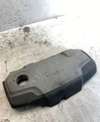 Volvo XC70 Engine cover (trim)