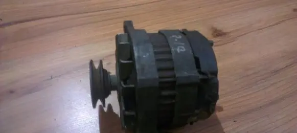 Renault 19 Generator/alternator 2541116