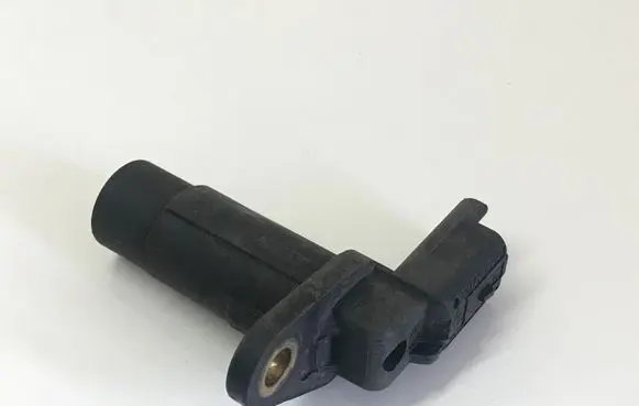 Renault Kangoo I Crankshaft position sensor 8200691795