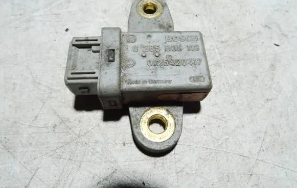 Mercedes-Benz A W168 ESP acceleration yaw rate sensor 0265005113 0125420417