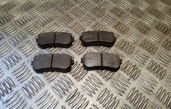 KIA Sportage Brake pads (rear) 