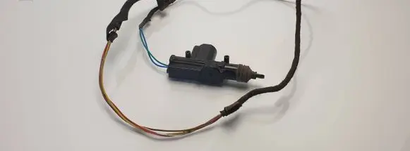 Volkswagen Transporter - Caravelle T4 Central locking motor 191972722