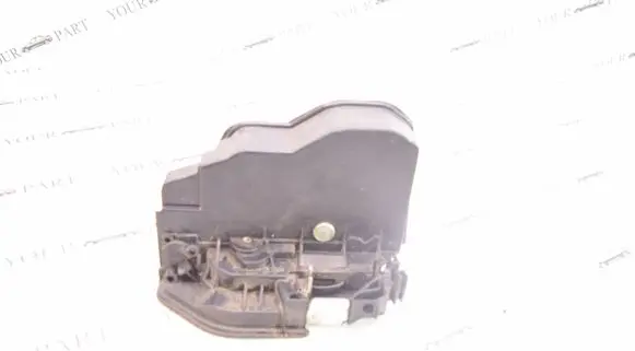 BMW X3 F25 Front door lock 7276668