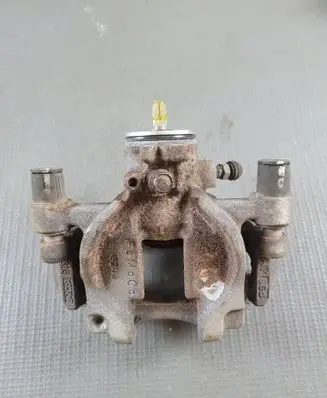 Rear brake caliper
