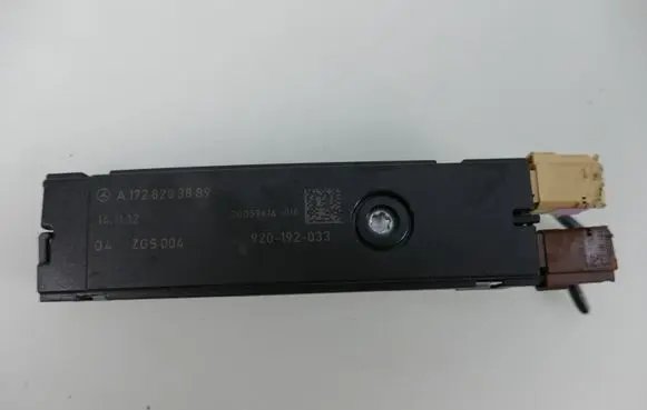Mercedes-Benz SLK R172 Sound amplifier A1728203889