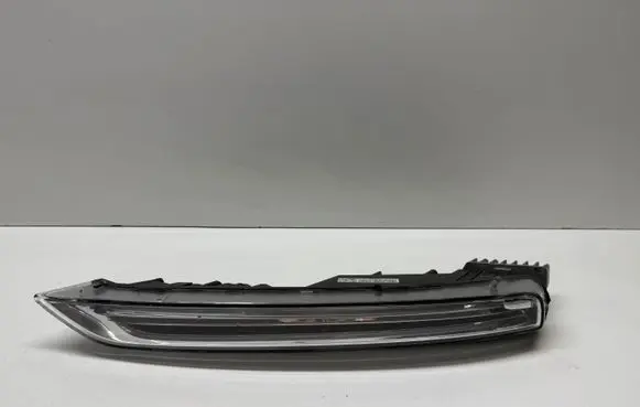 Porsche Cayenne (92A) LED Daytime headlight 7P5941181J 2BE01176701