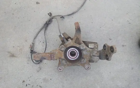 Hyundai i30 Front wheel hub