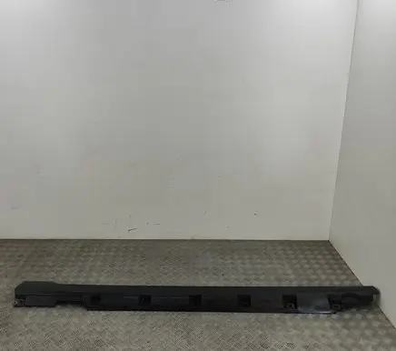 Volkswagen PASSAT B8 Sill 3G0853858F