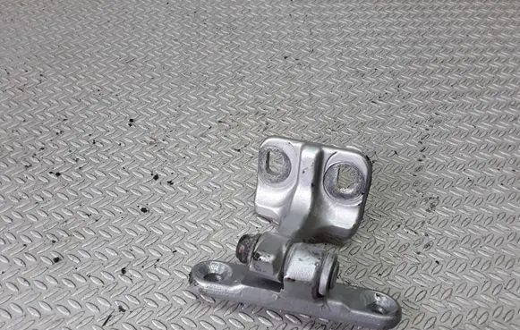 Mercedes-Benz S W220 Rear door upper hinge