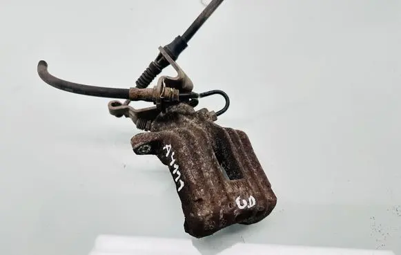 Volkswagen Golf Plus Rear brake caliper